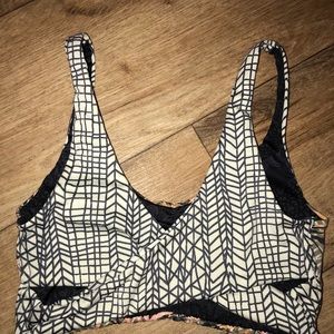 twist reversible maaji bikini top/ sports bra